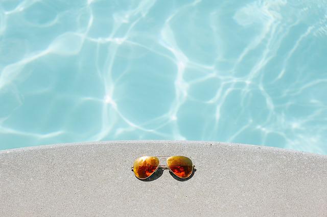 The Importance of Pool Maintenance in Hot Weather