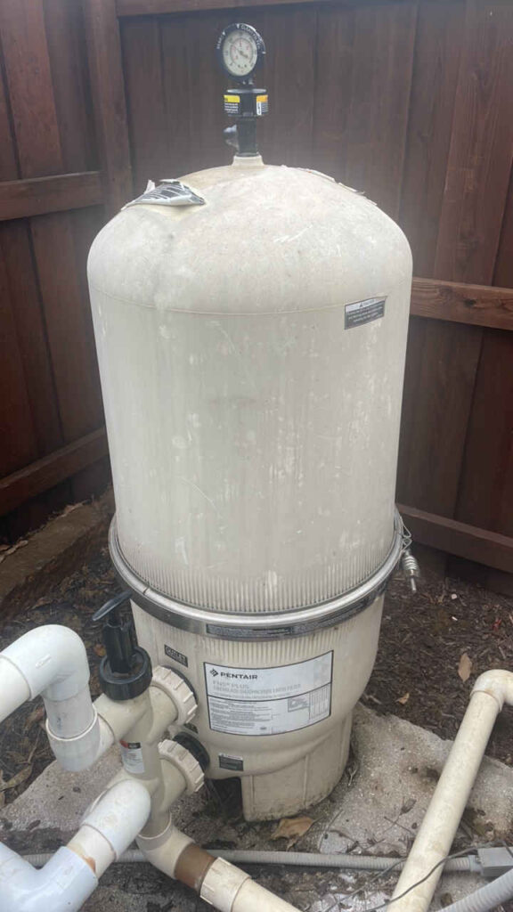 Pool Filter in Allen, TX worked on by Executive Blue Pools